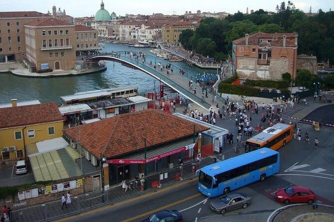 Private Arrival Transfer: Venice Train or Bus Stations to Venice Hotels - Luggage Rules and Practical Limits That Affect Your Day