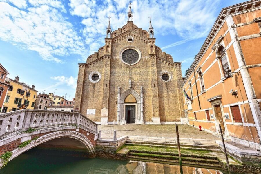 Private Art & Culture Tour in Dorsoduro and Academia, Venice - The 3-hour upgrade: getting inside Santa Maria della Salute (free parts only)