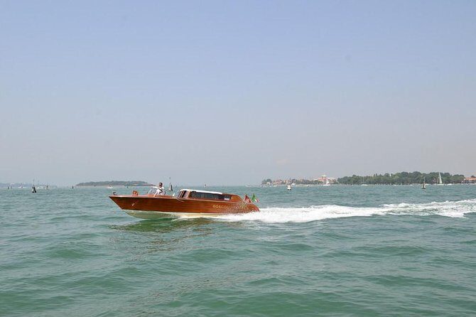 Private Departure Transfer: Venice Hotels to Venice Train or Bus Station - Private Water Taxi to Santa Lucia or Piazzale Roma
