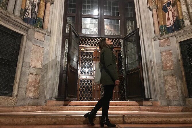 Private Doge's Palace & St Mark's Basilica After Hours Night Tour - What makes this tour feel different from a standard evening visit