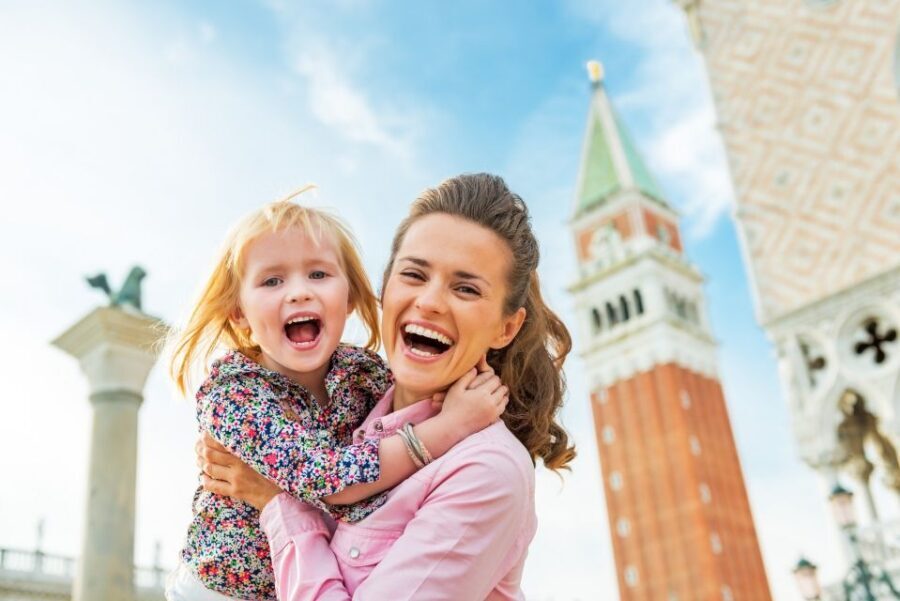 Private Family Tour of Venice with Fun Activities for Kids - San Marco and San Polo: Lions, legends, and Square-side clues