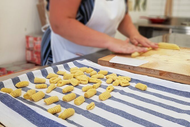 Private Gnocchi Cooking Class with Professional Chef in Padova - The sauce and dough plan: tomato basil first, then potatoes and eggs