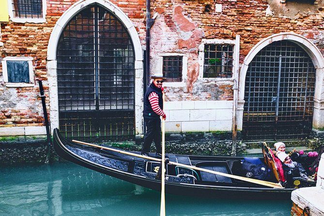 Private Gondola Ride in Venice - The route on the Grand Canal: palazzi, churches, and big-name landmarks