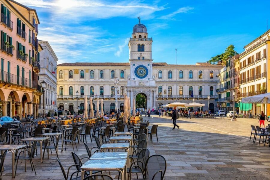 Private Padua Top City Sights Guided Tour - Prato della Valle: why this huge square is more than a pretty view