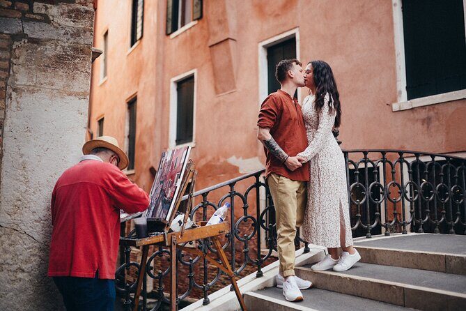 Private Photo Shoot in Venice with Gondola Ride Included - Venice Rules and the €5 Access Fee for Day Visitors
