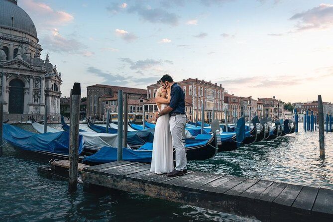 Private Photo Shoot & walking tour - Pickup, transportation, and the day-visitor access fee