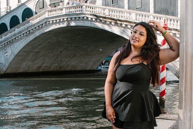 Private Photoshoot Experience in Venice - Where the session starts: Ponte di Rialto is the launchpad