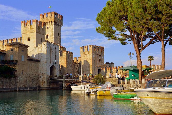 Private Romantic Motorboat Tour From Sirmione - Who this private romantic motorboat tour suits best
