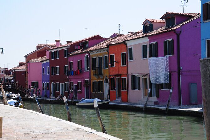 Private Tour Murano and Burano - Pickup and lagoon transport: the real value is less walking stress
