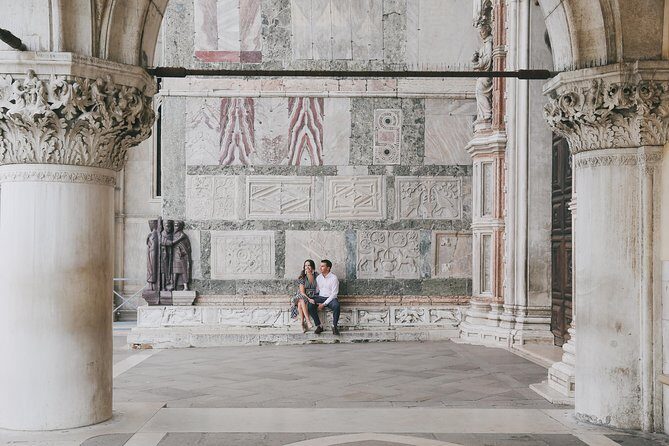 Private Vacation Photography Session with Local Photographer in Venice - Piazza San Marco: get the icon without losing your day