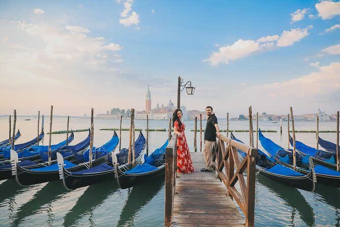 Private Vacation Photography Session with Local Photographer in Venice - Custom routes: how to make your photos feel like your vacation