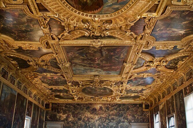 Private Venice Family Tour with Saint Mark’s & Doge’s Palace - Stop 2: Doge’s Palace and the Story of Elected Power
