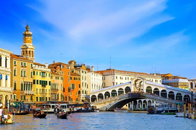 Private Venice Tour: Landmarks & Hidden Gems with Caffè Florian - Rialto Bridge finish: trading history and what to do right after