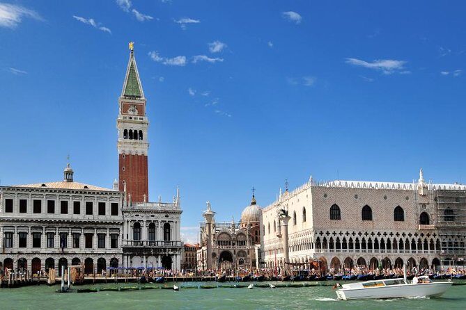 Private Venice Tour: Landmarks & Hidden Gems with Caffè Florian - Private walking pace: what 2 hours really means in Venice