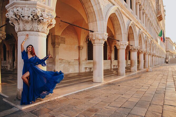 Private Walking and Photography Tour in Venice - Doge’s Palace Exterior: Sun Sparks and Serious Stone