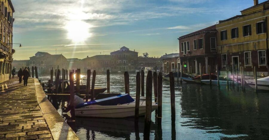 Private Walking Tour in Venice - San Zaccaria and the Narrow Streets Moment
