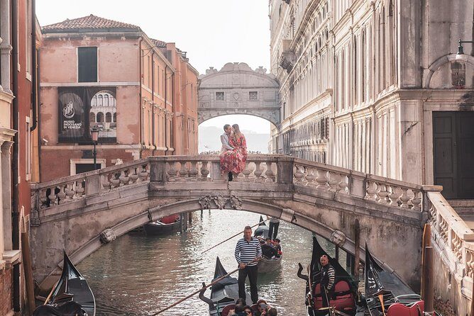 Professional Photographer in Venice, Italy - Who This Venice Photo Session Is Best For