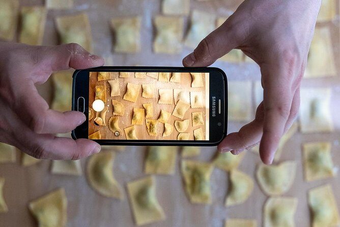 Prosecco and Pasta Making Class at Local's Home in Verona - Finding the right home in Verona: privacy rules and smart transport choices