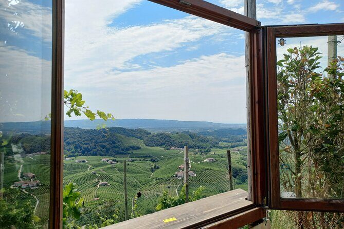 Prosecco Hills Day Trip from Venice & Treviso: 2 Wineries - UNESCO Prosecco Hills scenic drives: why the geography is part of the tasting