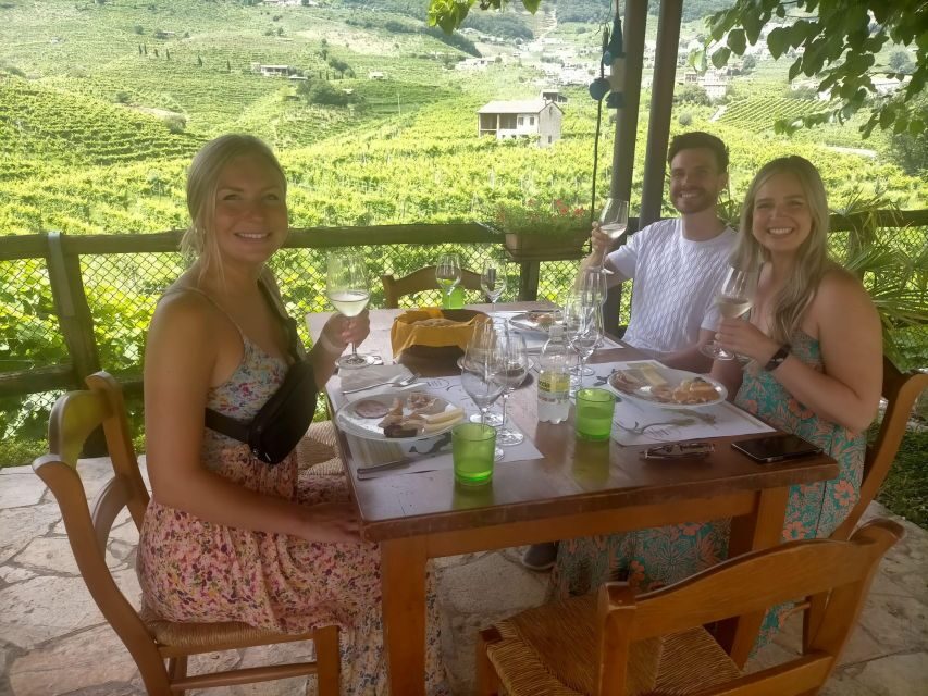 Prosecco Wine Tour. Full Day - 2 Wineries. From Venice - Leaving Venice from Piazzale Roma (and getting your timing right)