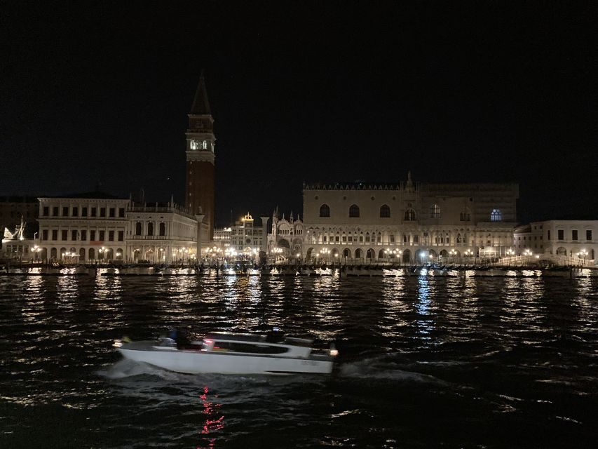 Punta Sabbioni - Venice at Sunset: Boat Tour with Aperitif - Sailing the Giudecca Canal: Lido, San Giorgio, and the Arsenale from the water