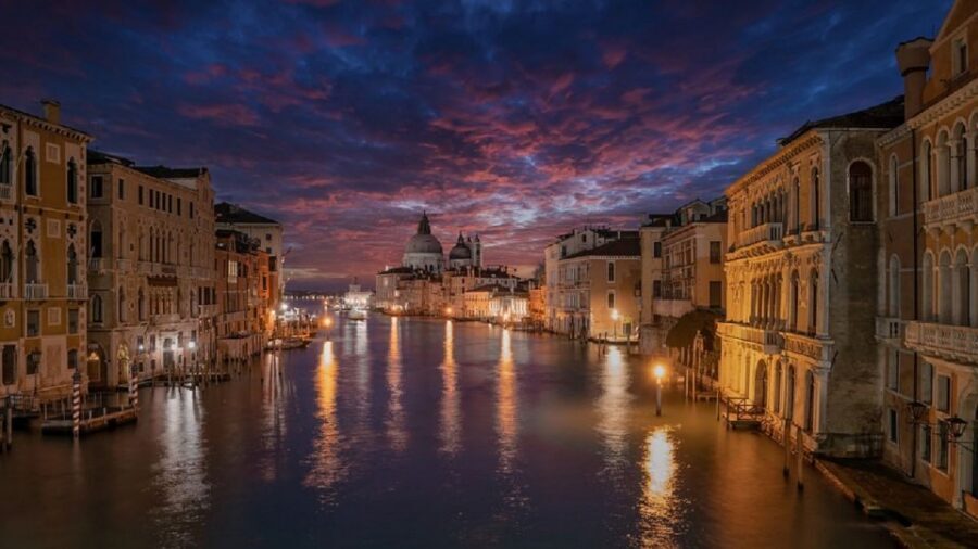Punta Sabbioni: Venice By Night and Sunset Panoramic Cruise - Should you book Punta Sabbioni Venice By Night?