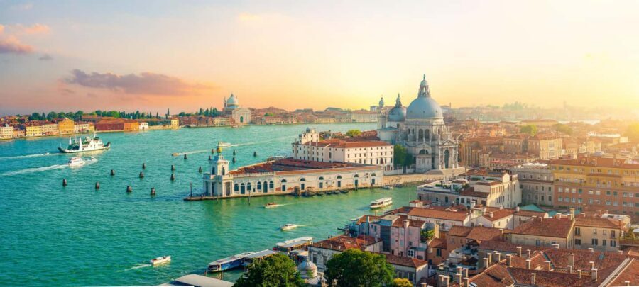 Ravenna Port to Venice with Deluxe Tour by Boat and Gondola - Ravenna to Venice: comfortable start, smarter luggage handling