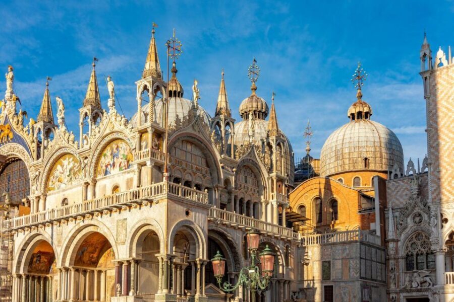 Ravenna Port to Venice with Deluxe Tour by Boat and Gondola - Rialto Bridge and the market vibe for snacks, browsing, and canal views