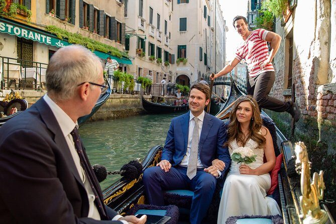 Renew your wedding vows on a romantic gondola - Meet the team at Venice Events and pick up your rose bouquet