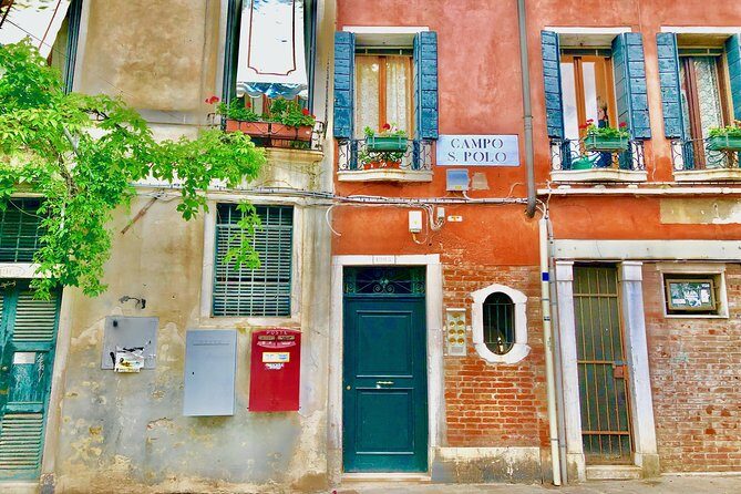 San Polo, Rialto & Frari: 2-Hour Private Walking Tour in Venice - Price and value: what $322.58 per person is buying