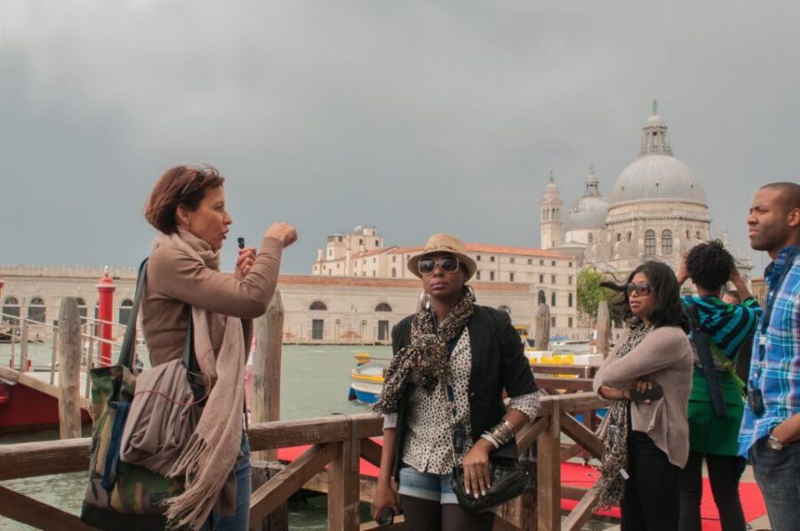 Secret Venice & Gondola Tour - San Fantin Church: Scarpagnino to Sansovino in One Place