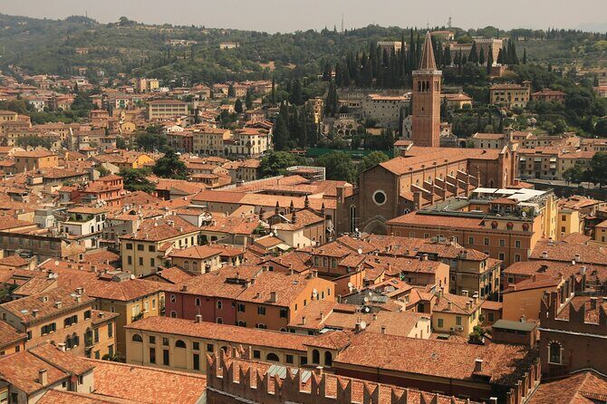 Secret Verona Walking Tour - How the Roman and medieval mix works in your favor