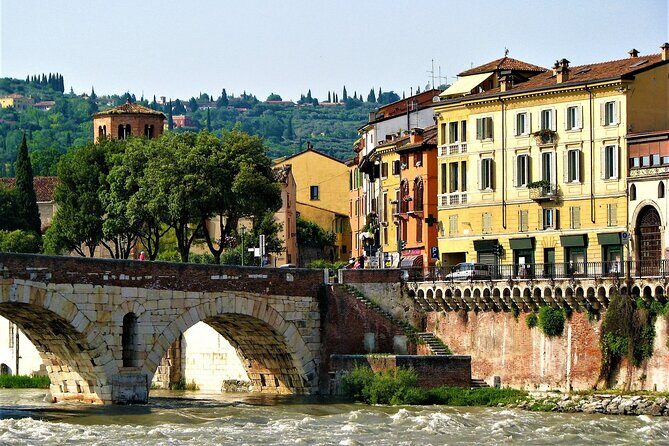 Secret Verona Walking Tour - Small-group guiding: why 15 people is the sweet spot
