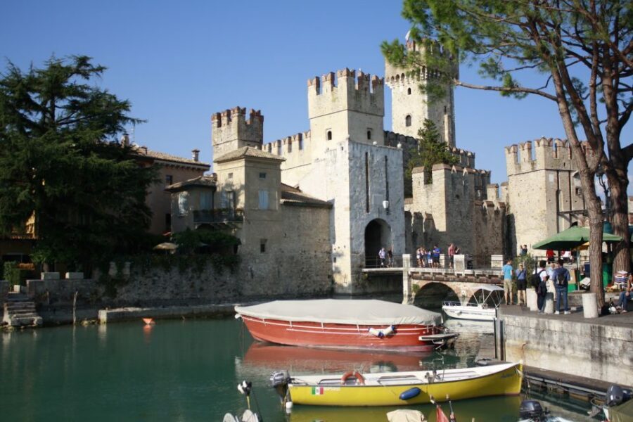 Sirmione: 25 Minute Boat Cruise around the Peninsula - Timing strategy: when this short cruise is the smartest move