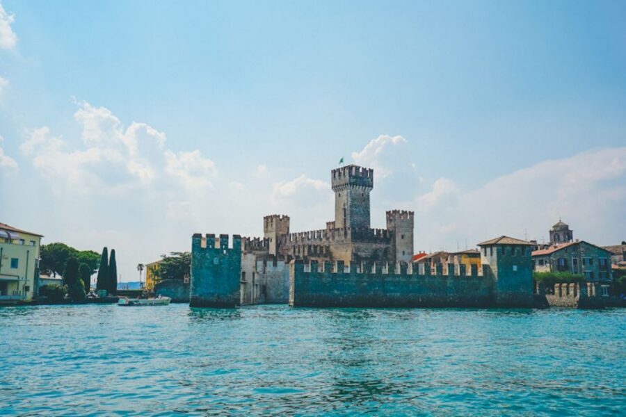 Sirmione: Village Highlights Walking & Lake Garda Boat Tour - Key things that make this tour worth your time