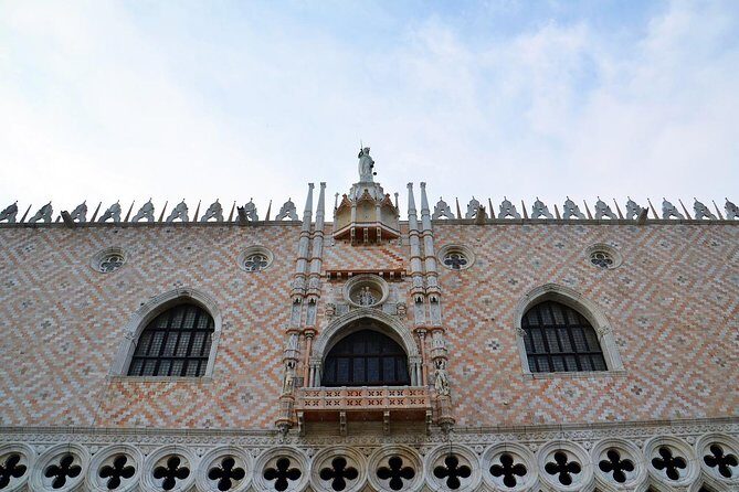 Skip the Line: Best of Venice Private Tour Including San Marco Doges' Palace and Gondola Ride - The Rialto area walk: turning landmarks into an actual day in Venice