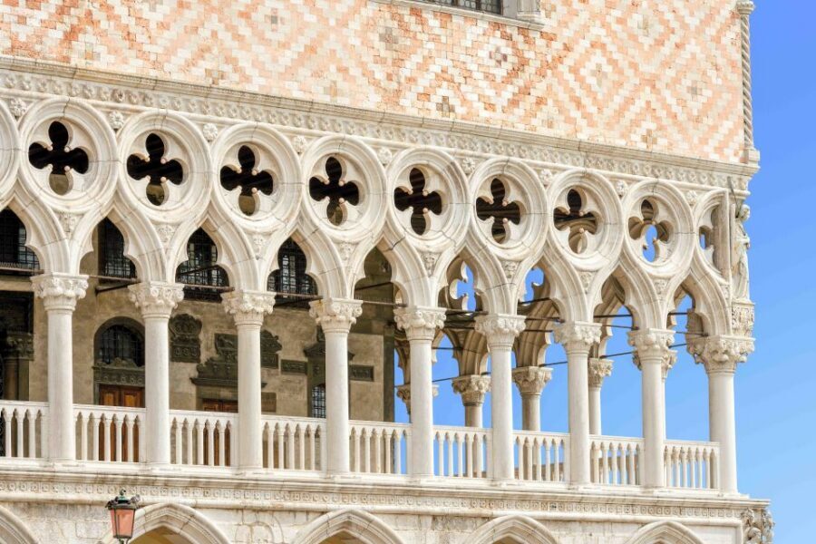 Skip-the-Line Guided Tour of Doge's Palace - Art stops that make sense: Tintoretto and Veronese