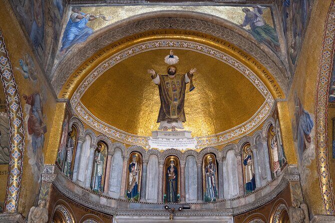 Skip the Line St Mark’s Basilica and Doge’s Palace Exclusive Tour - Guide quality and group size: why private feels worth it