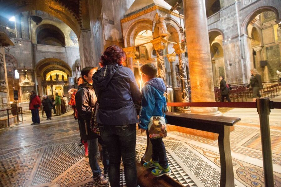 Skip the Line: St. Mark's Basilica Guided Tour - Timing, Check-In, Headsets, and Dress Code