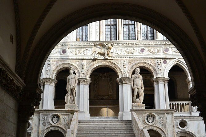 Skip the Line Venice Doge's Palace and St. Mark's Basilica Tour - Time on the Ground: 2.5 Hours Works, But Expect It to Run Long