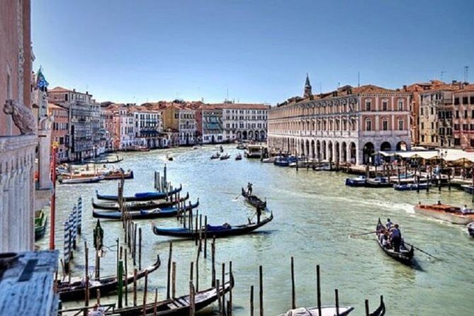 Skip-the-Line Venice Private Tour Including St Mark Doges Palace & Gondola Ride - Practical tips: dress code, walking stamina, and the €5 Venice access fee