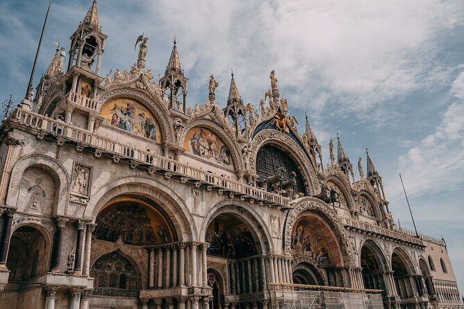 Small-group Saint Mark’s Basilica Priority Access - Priority access in Venice: what you’re really paying for