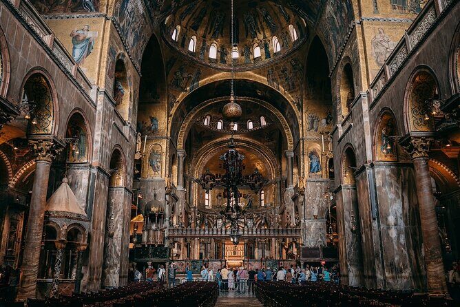 Small-group Saint Mark’s Basilica Priority Access - Terrace access notes: what can change on the day