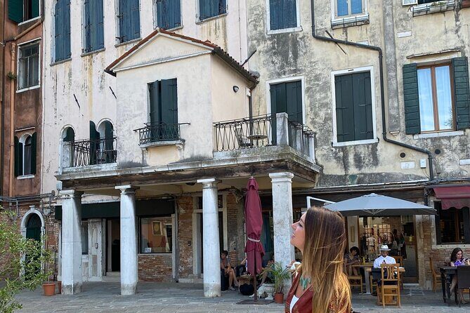 Small Group Tour Historical and Charming Venice Jewish Ghetto - Your guide, Lucia, and why the tour feels more human
