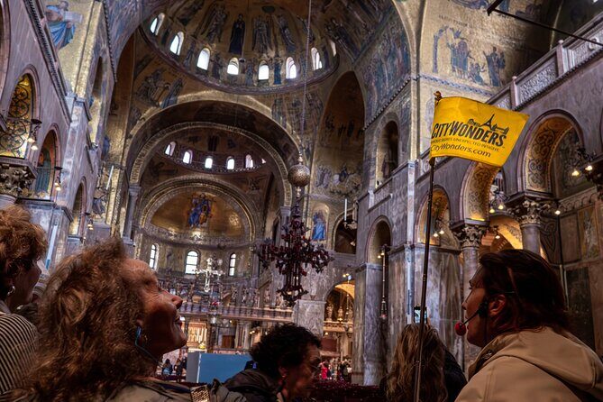 St. Mark’s Basilica Guided Tour with Venice Canals Gondola Ride - Bridge of Sighs and Doge’s Palace views from the Rio del Palazzo