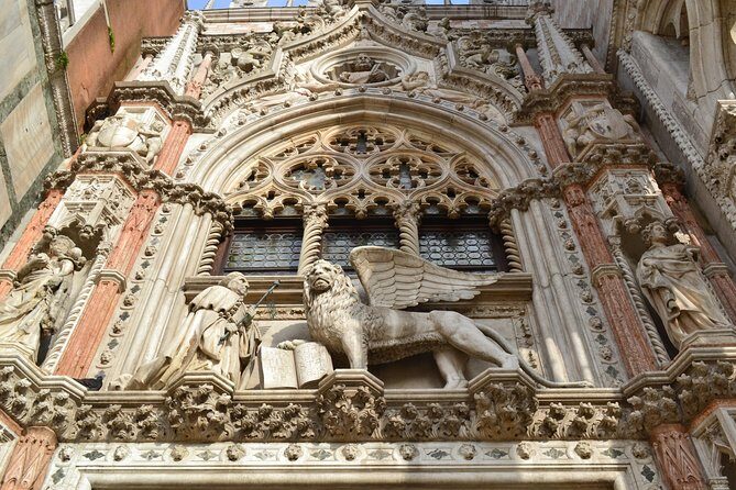 St Mark's Basilica Tour - Seating Expectations: Where the Description Can Meet Real Life