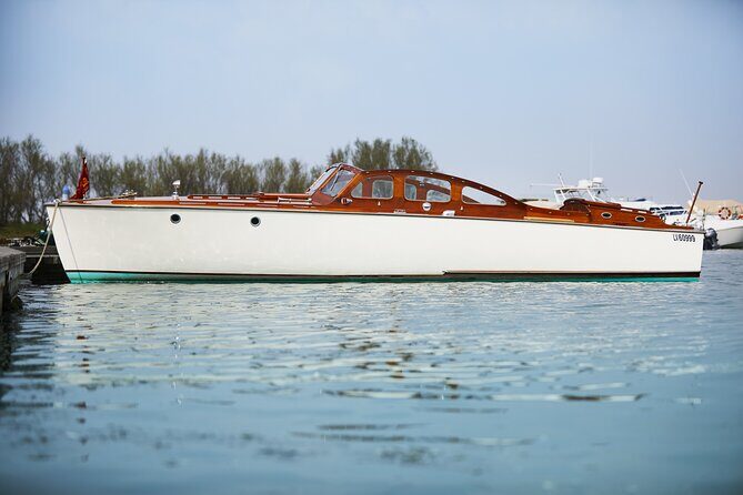 Sweet Molly Venetian Lagoon Boat Tour (4 hours) - Price and value: $1,787.12 per group (up to 6)