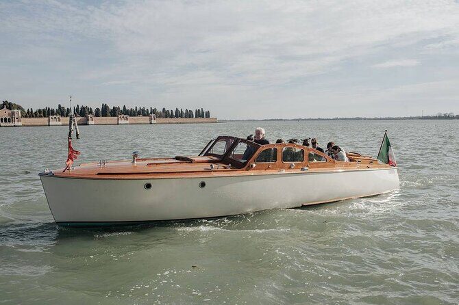 Sweet Molly Venetian Lagoon Boat Tour (4 hours) - Meeting at Zecca Palace and starting at 9:30 am