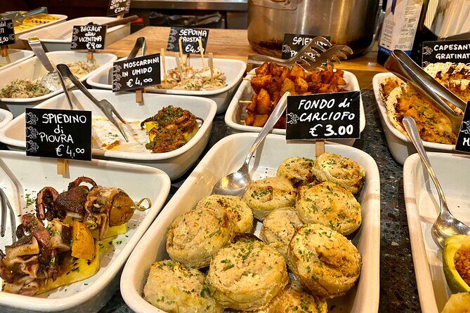 Tasty Street Food Tour of Venice City Center with Cicchetti & Local Specialties - Meeting points that actually help you plan your day