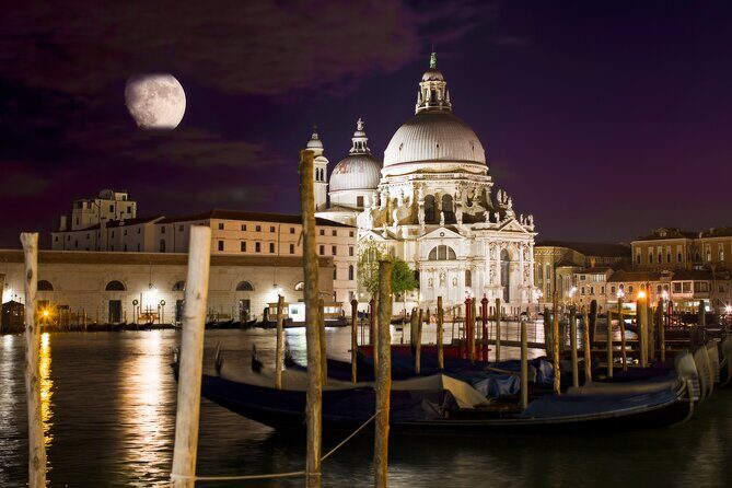 The Dark Side of Venice: Mysteries and Legends - Start at Campo Santo Stefano, end at Punta della Dogana